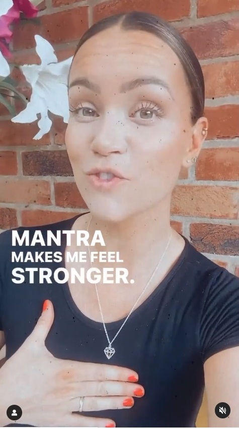 Holly Matthews shares #mantramakesmefeel story
